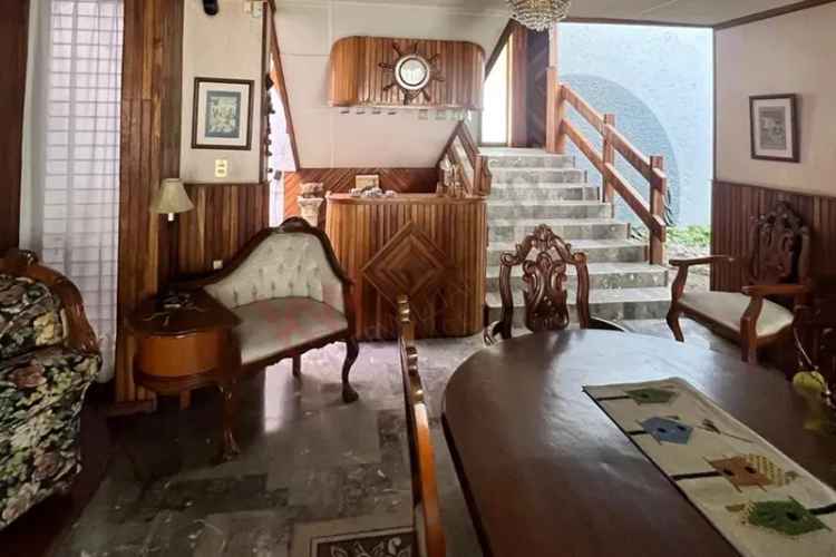 Casa en Venta Colonia Rep










































ública Norte Saltillo