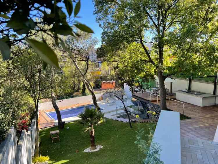 Casa en Venta Encino Grande 5 Recamaras 1142m2