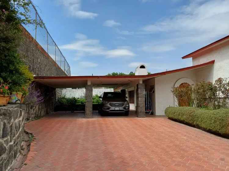 Casa en Venta Tetelpan 3 Recamaras Alberca Jardin Estacionamiento